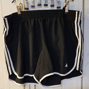 Adidas M20 Running Shorts Women’s 3X Black White Athletic Training NWT